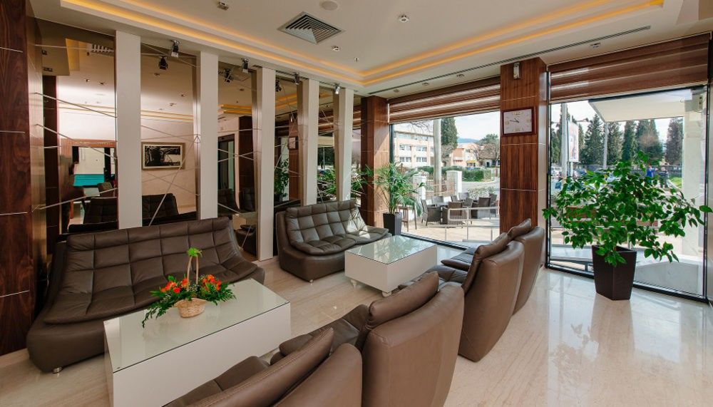 Hotel New Star Podgorica Exterior photo