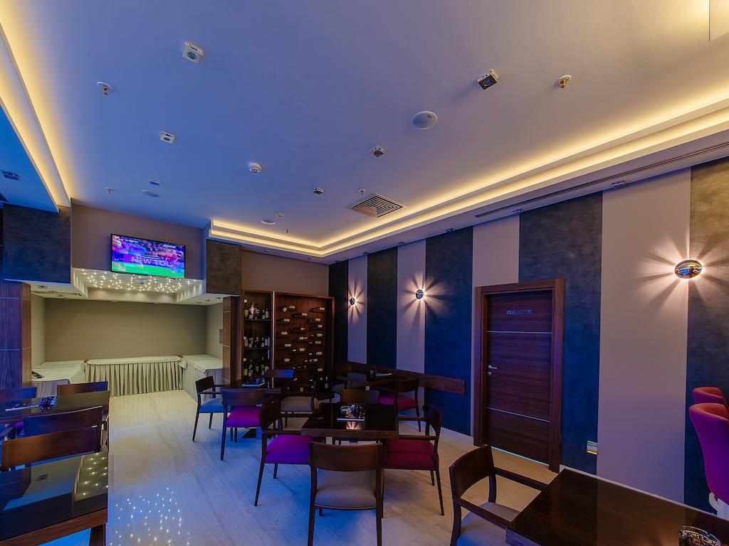 Hotel New Star Podgorica Exterior photo
